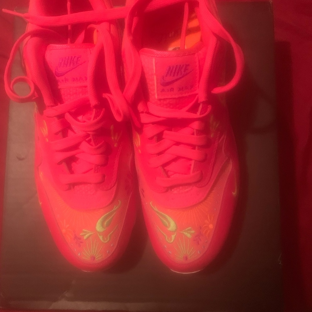 Air Max 90 special edition wore one time in great condition